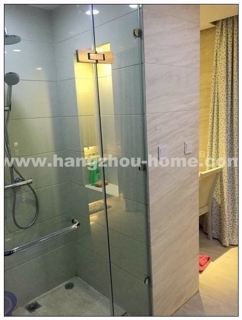 Bathrooms-Master Bathroom