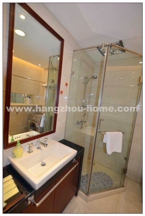 Bathrooms-Master Bathroom