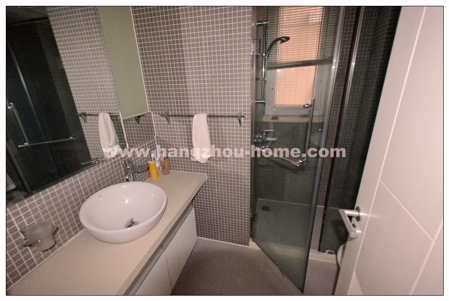 Bathrooms-2nd Bathroom