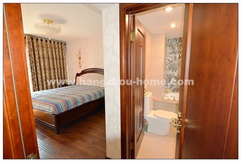 Bedrooms-Master Bedroom