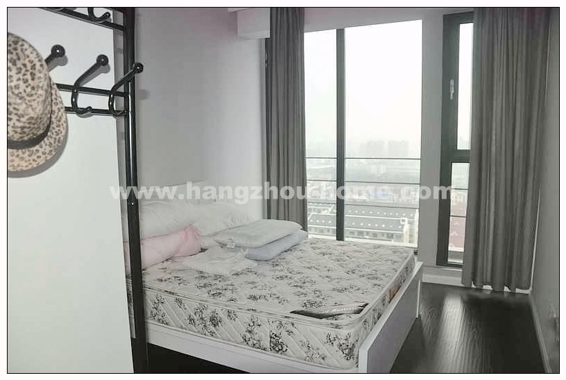 Bedrooms-Master Bedroom