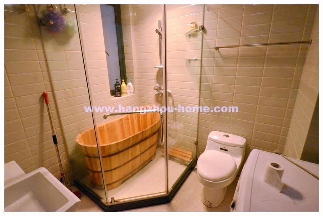 Bathrooms-Master Bathroom
