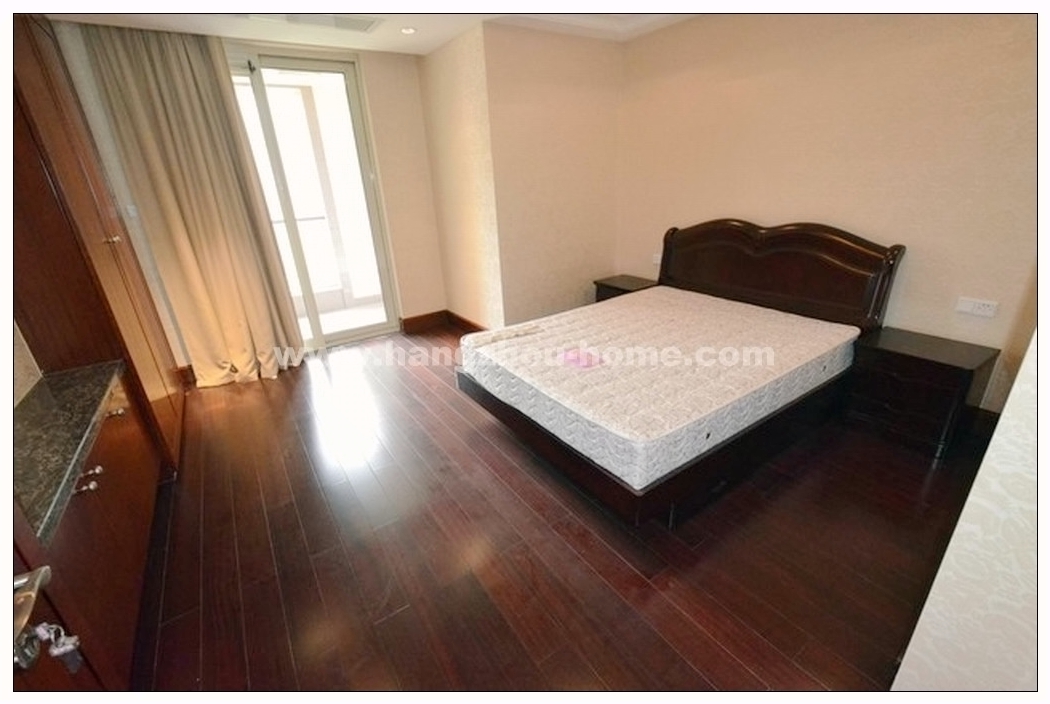 Bedrooms-2nd Bedroom