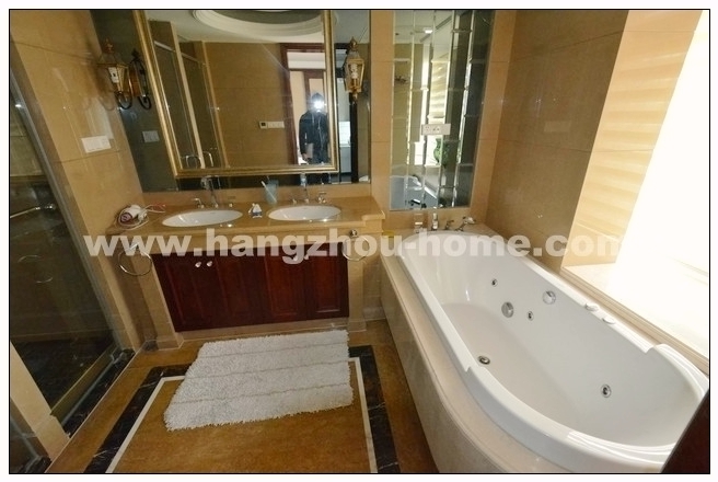 Bathrooms-Master Bathroom