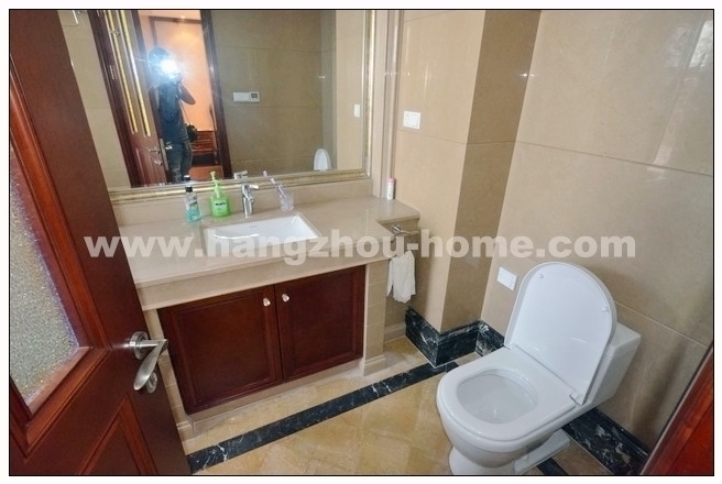 Bathrooms-2nd Bathroom