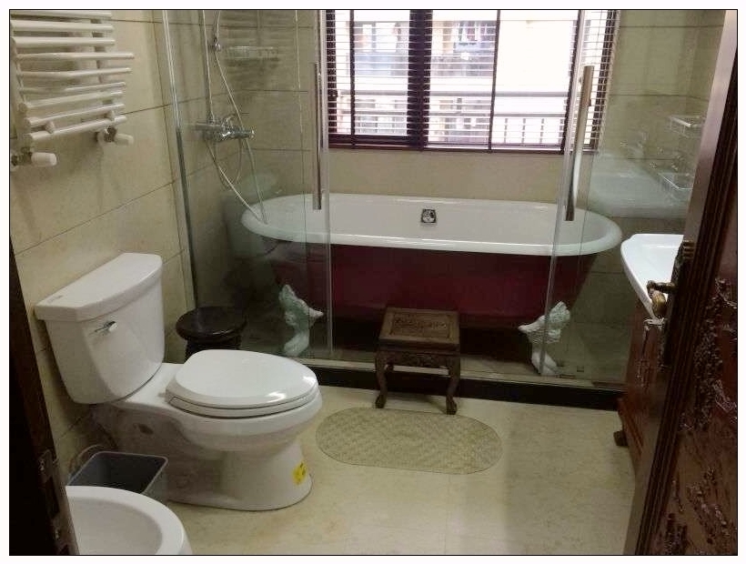 Bathrooms-Master Bathroom