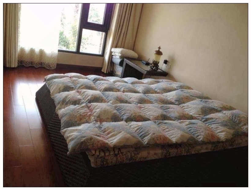 Bedrooms-Master Bedroom