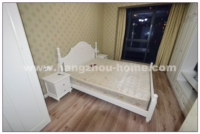 Bedrooms-Master Bedroom