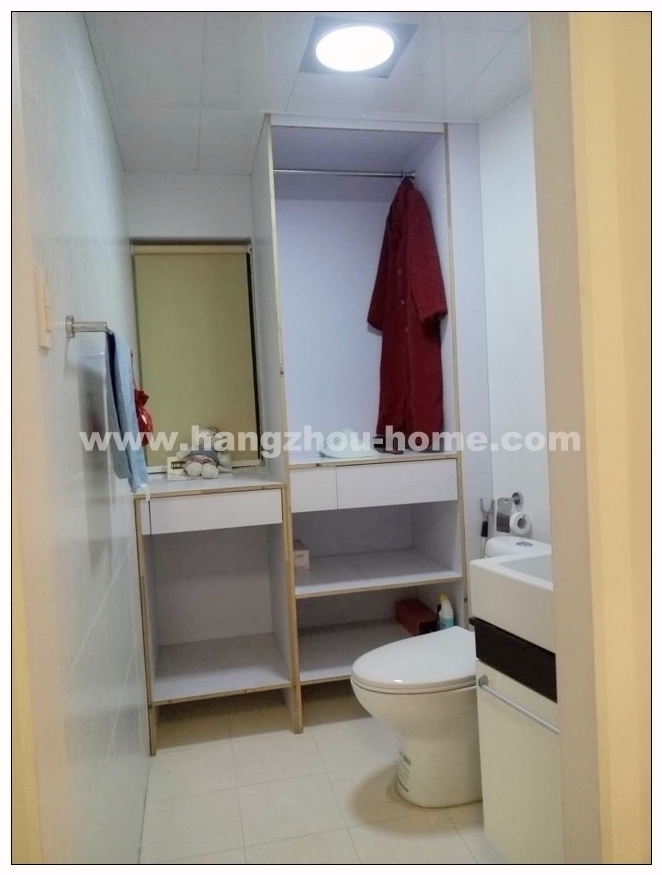 Bathrooms-Master Bathroom