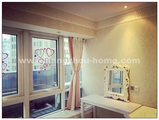 Bedrooms-Master Bedroom