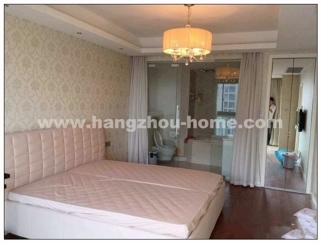 Bedrooms-Master Bedroom