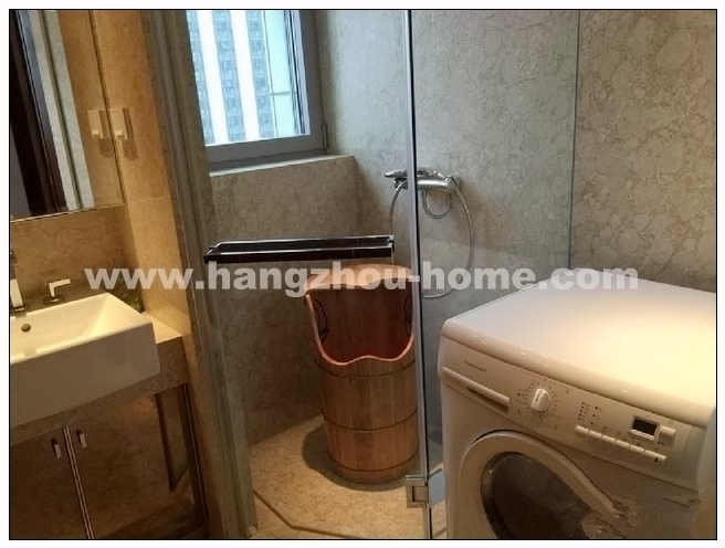 Bathrooms-Master Bathroom