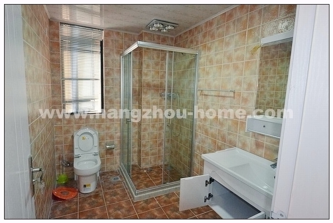 Bathrooms-2nd Bathroom
