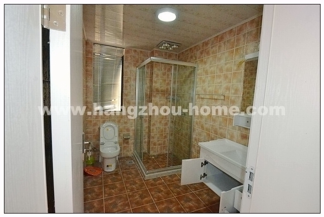 Bathrooms-Master Bathroom