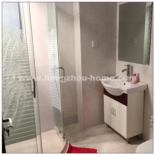 Bathrooms-Master Bathroom