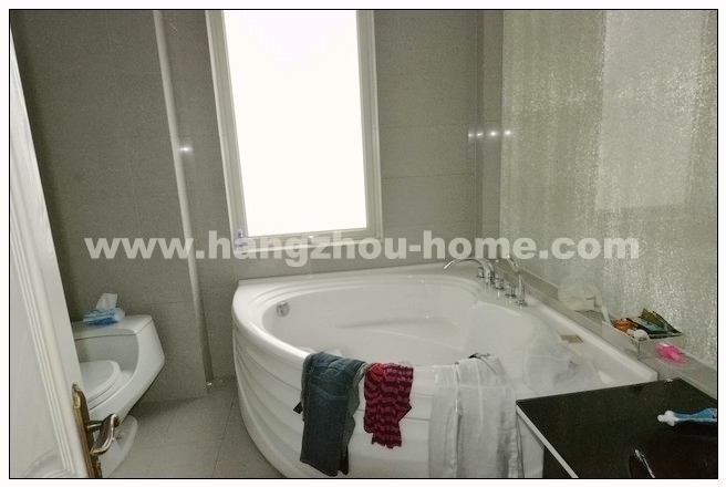 Bathrooms-Master Bathroom