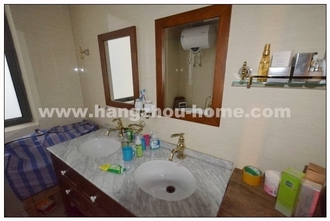 Bathrooms-Master Bathroom