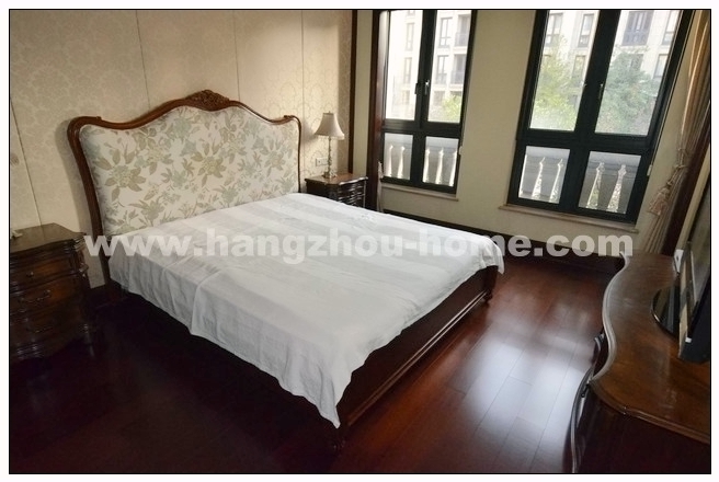 Bedrooms-Master Bedroom