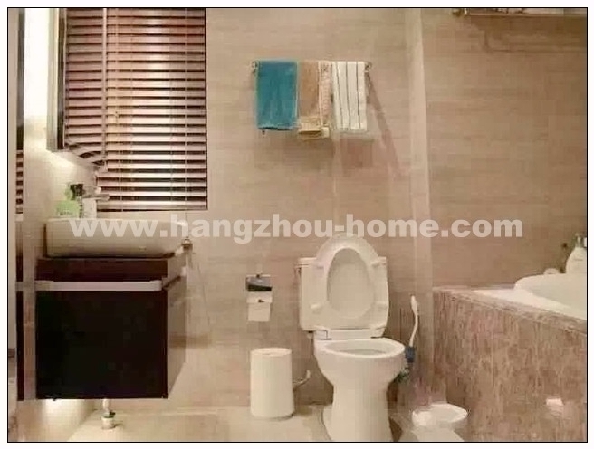 Bathrooms-Master Bathroom