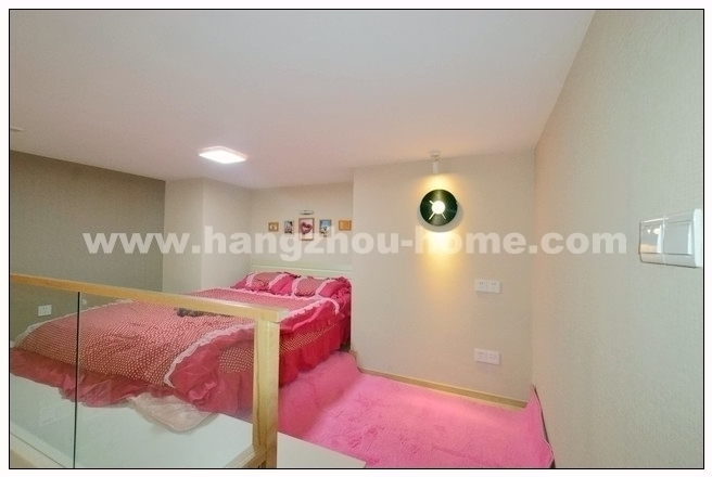Bedrooms-Master Bedroom