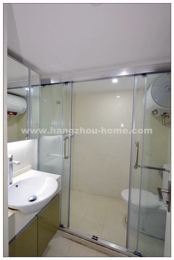 Bathrooms-Master Bathroom