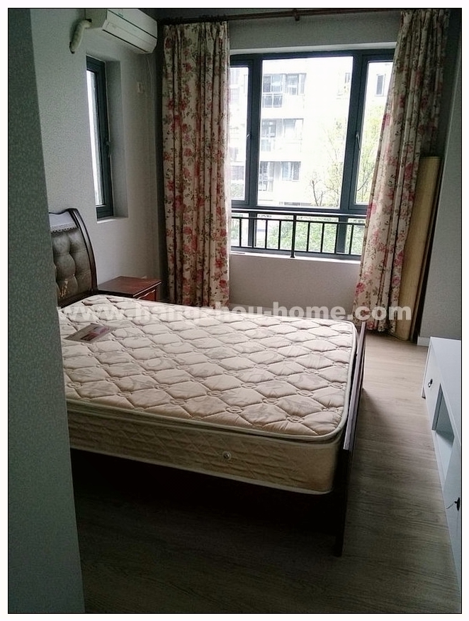 Bedrooms-2nd Bedroom