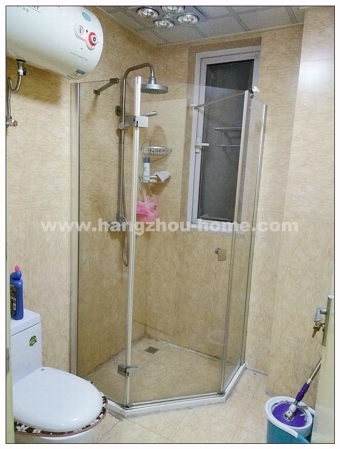 Bathrooms-Master Bathroom