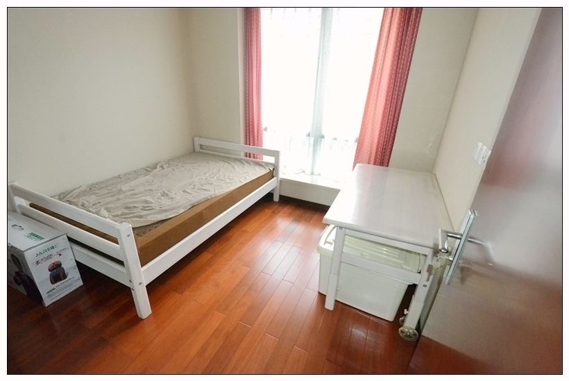 Bedrooms-2nd Bedroom