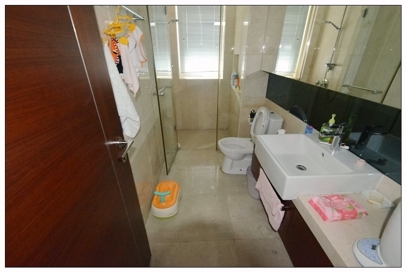 Bathrooms-2nd Bathroom