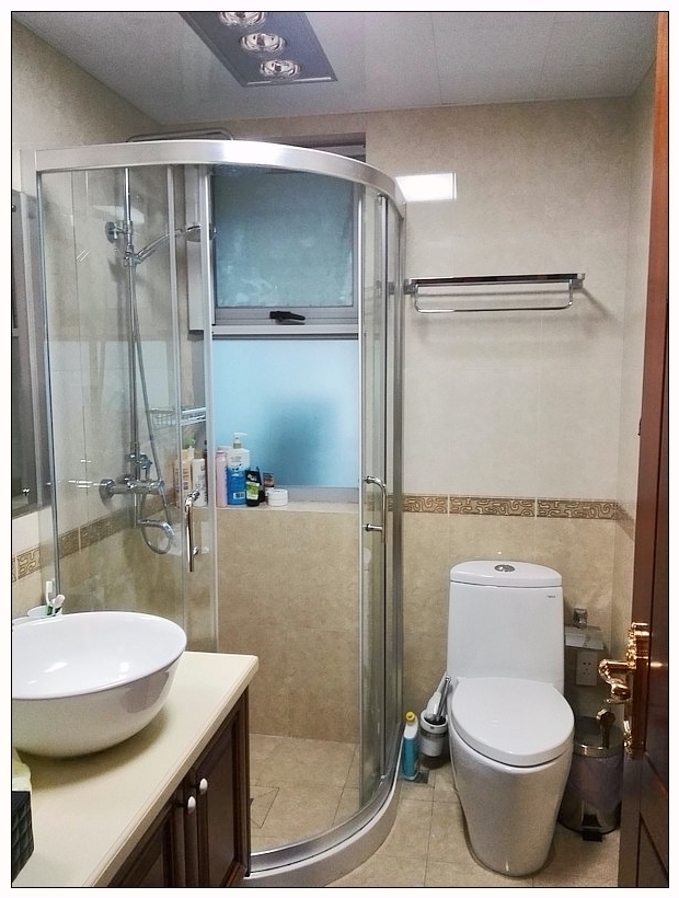 Bathrooms-Master Bathroom