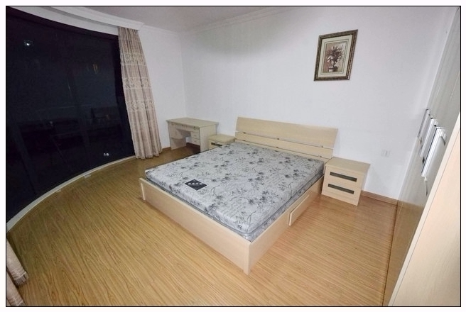 Bedrooms-Master Bedroom
