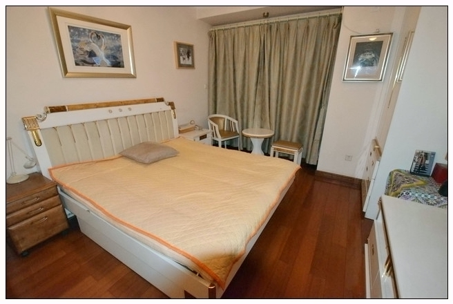 Bedrooms-Master Bedroom