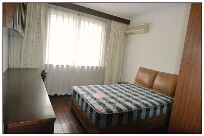Bedrooms-2nd Bedroom