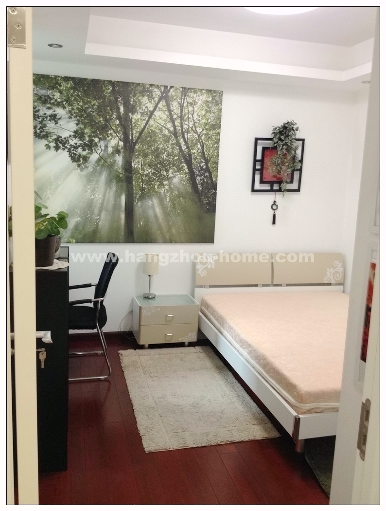 Bedrooms-Master Bedroom