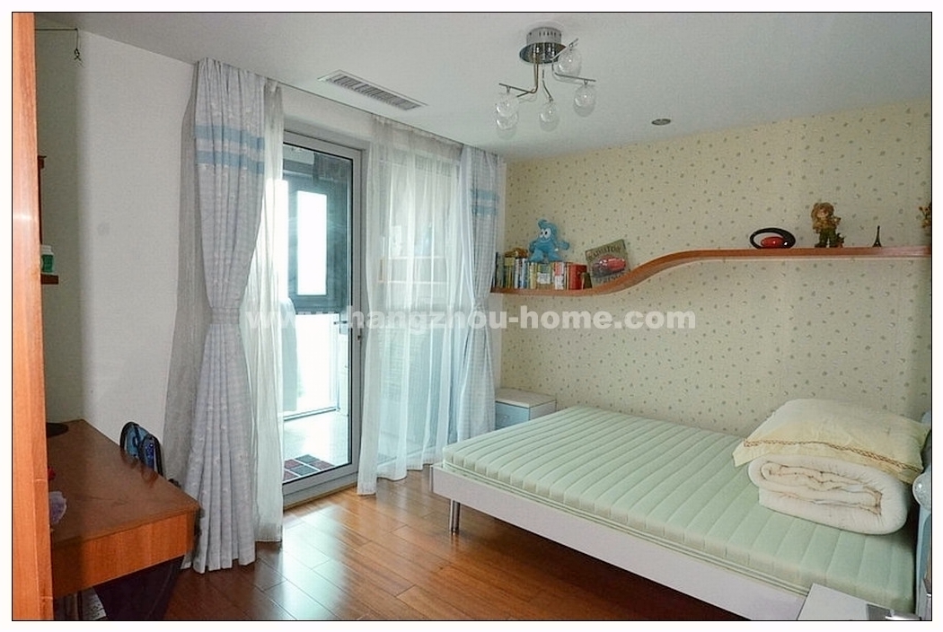 Bedrooms-2nd Bedroom