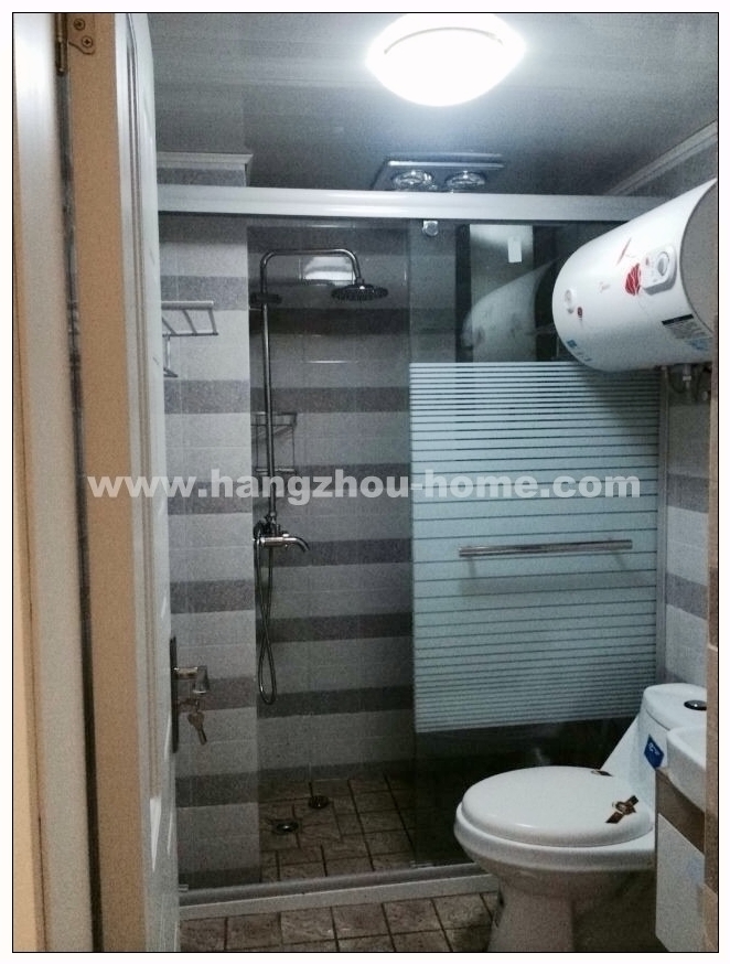 Bathrooms-Master Bathroom