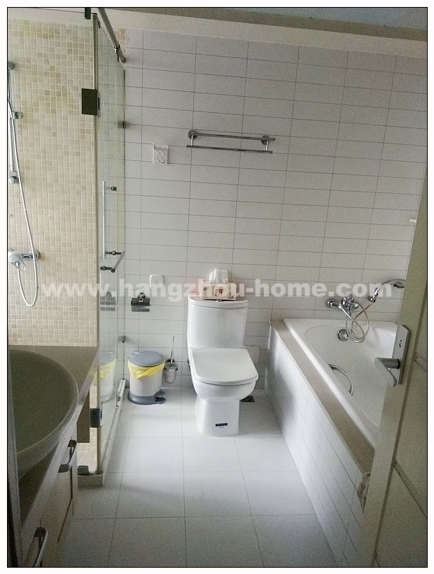 Bathrooms-Master Bathroom