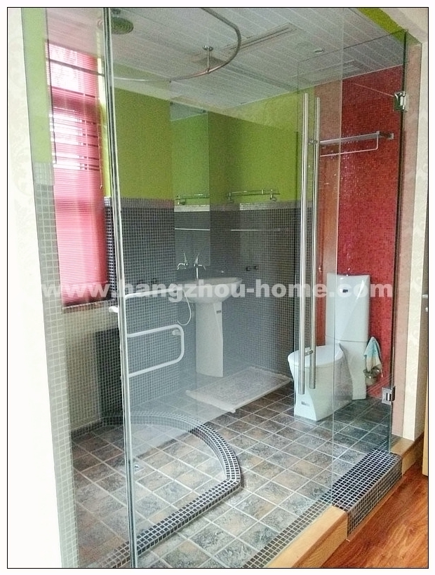 Bathrooms-Master Bathroom