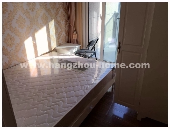 Bedrooms-Master Bedroom