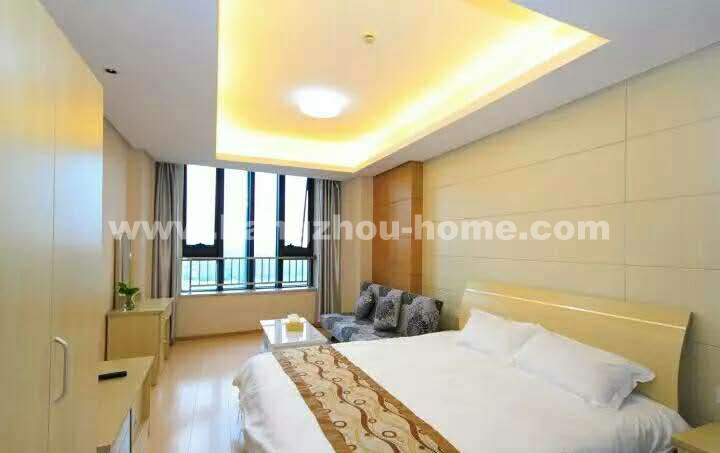 Bedrooms-Master Bedroom