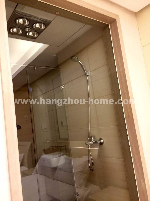 Bathrooms-Master Bathroom