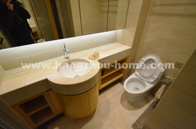 Bathrooms-Master Bathroom