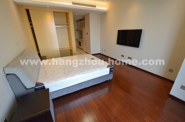 Bedrooms-Master Bedroom