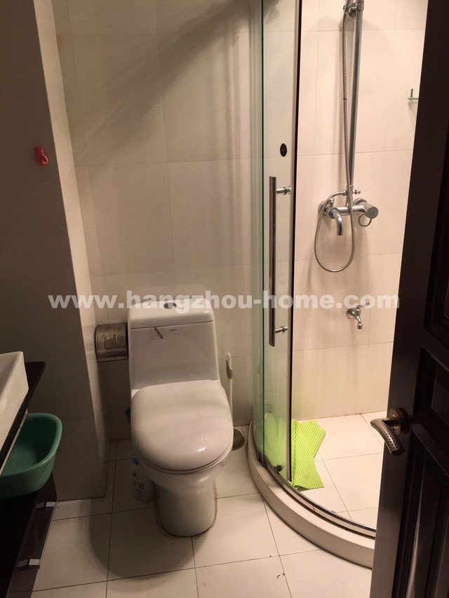 Bathrooms-Master Bathroom