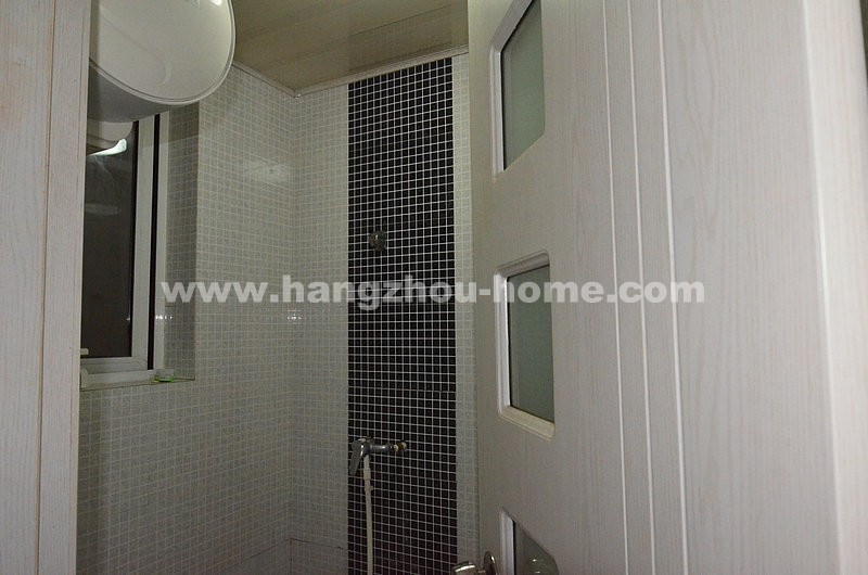 Bathrooms-Master Bathroom