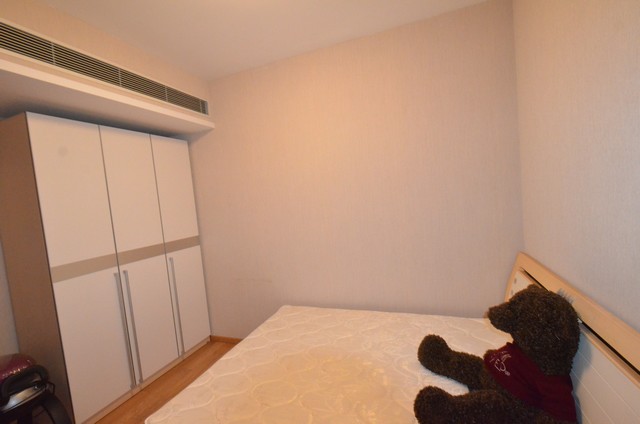 Bedrooms-Master Bedroom