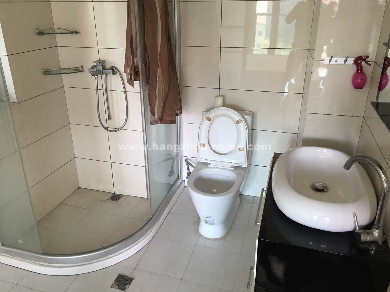 Bathrooms-Master Bathroom