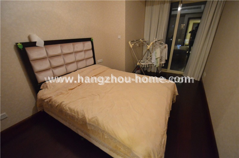 Bedrooms-Master Bedroom