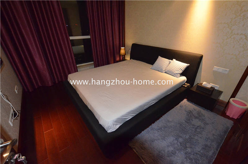Bedrooms-Master Bedroom