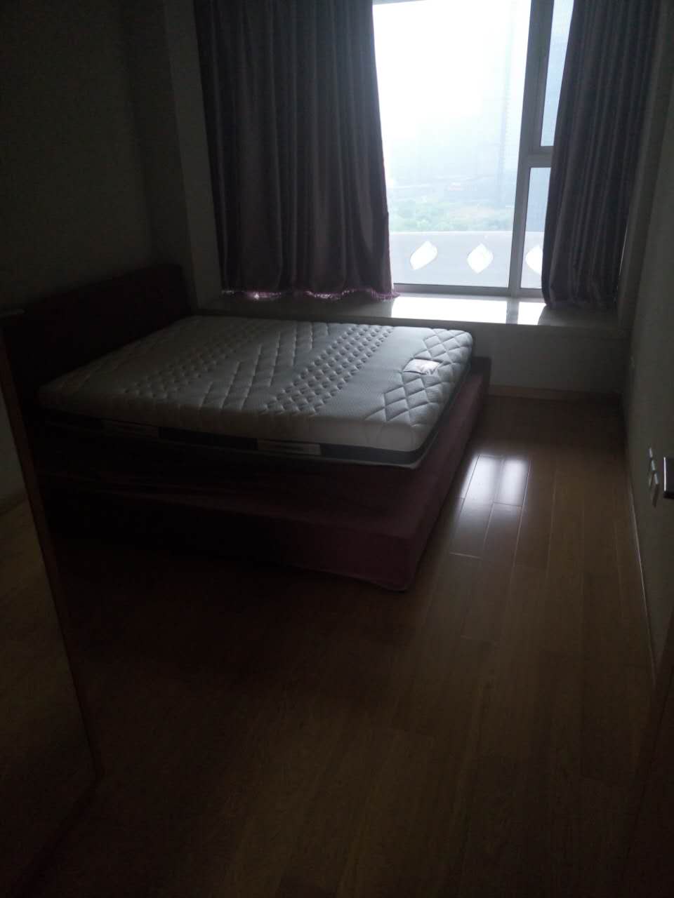 Bedrooms-Master Bedroom